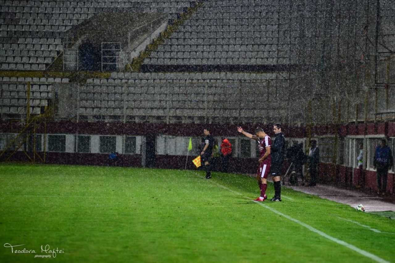 GALERIE FOTO: O noapte furtunoasa in Giulesti! Imaginile dezamagirii, doar o minune mai poate tine Rapidul in Liga I_41