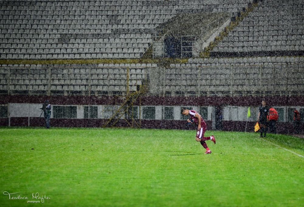 GALERIE FOTO: O noapte furtunoasa in Giulesti! Imaginile dezamagirii, doar o minune mai poate tine Rapidul in Liga I_42