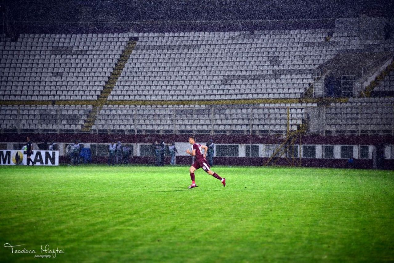 GALERIE FOTO: O noapte furtunoasa in Giulesti! Imaginile dezamagirii, doar o minune mai poate tine Rapidul in Liga I_43