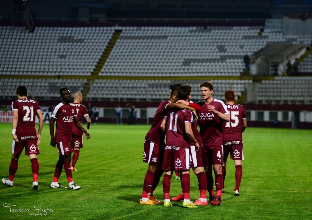 GALERIE FOTO: O noapte furtunoasa in Giulesti! Imaginile dezamagirii, doar o minune mai poate tine Rapidul in Liga I_56