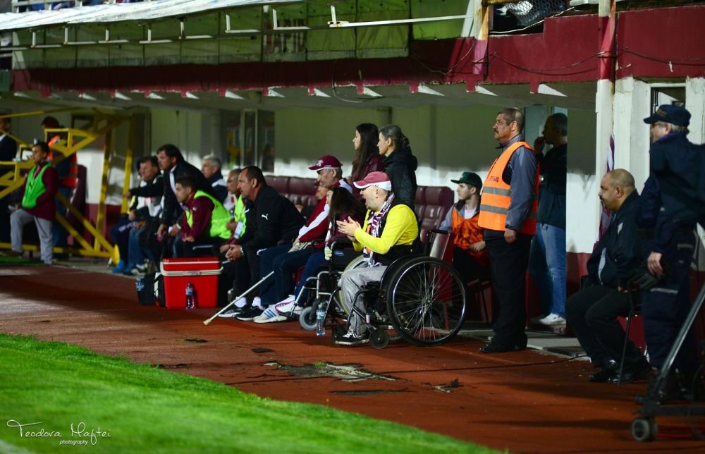 GALERIE FOTO: O noapte furtunoasa in Giulesti! Imaginile dezamagirii, doar o minune mai poate tine Rapidul in Liga I_60