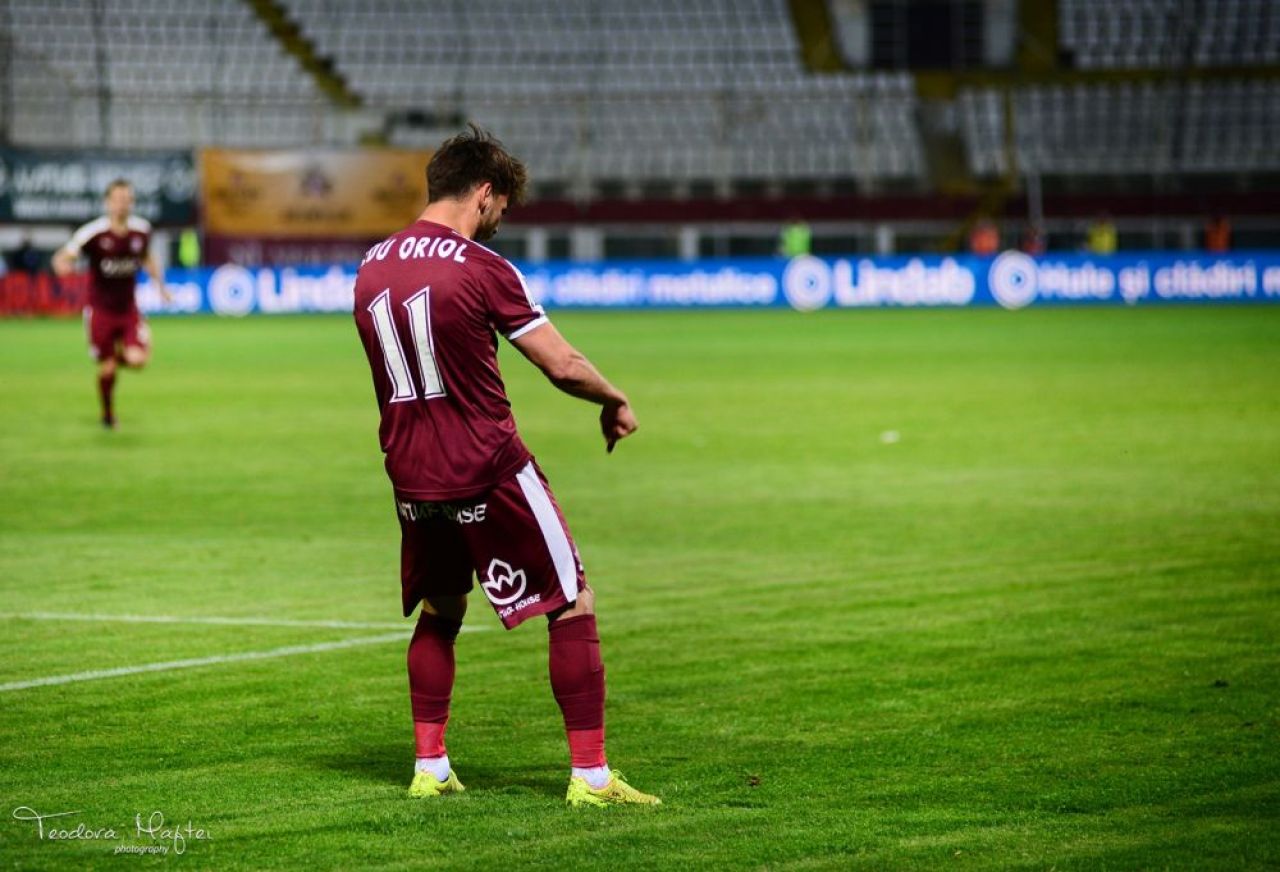 GALERIE FOTO: O noapte furtunoasa in Giulesti! Imaginile dezamagirii, doar o minune mai poate tine Rapidul in Liga I_64