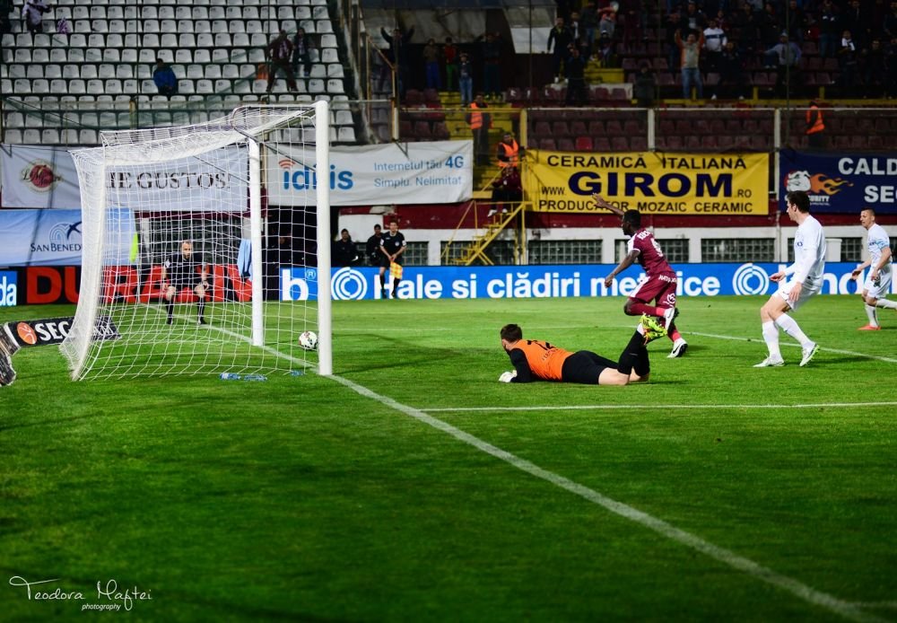 GALERIE FOTO: O noapte furtunoasa in Giulesti! Imaginile dezamagirii, doar o minune mai poate tine Rapidul in Liga I_68