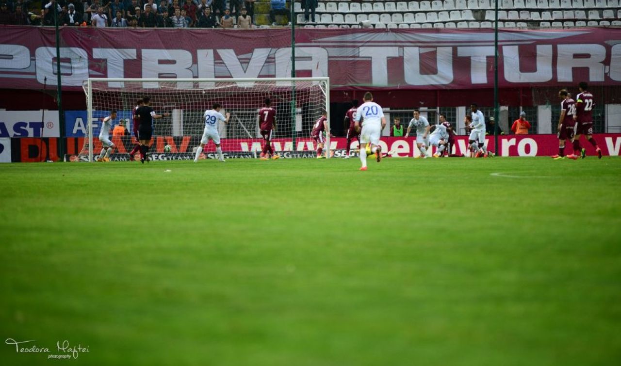 GALERIE FOTO: O noapte furtunoasa in Giulesti! Imaginile dezamagirii, doar o minune mai poate tine Rapidul in Liga I_83