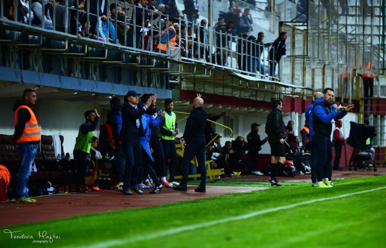 GALERIE FOTO: O noapte furtunoasa in Giulesti! Imaginile dezamagirii, doar o minune mai poate tine Rapidul in Liga I_84