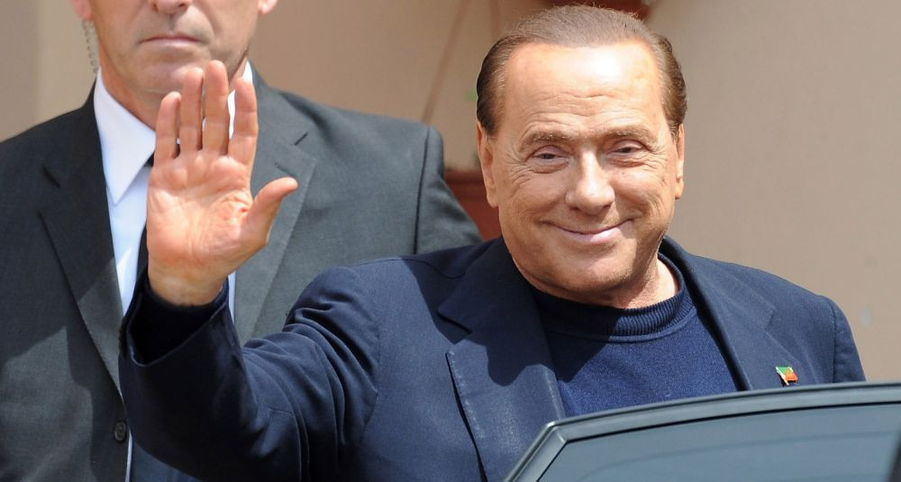 Negocieri de ultima ora pentru achizitia anului in fotbal: 500 mil euro pentru o retragere istorica a lui Berlusconi de la Milan
