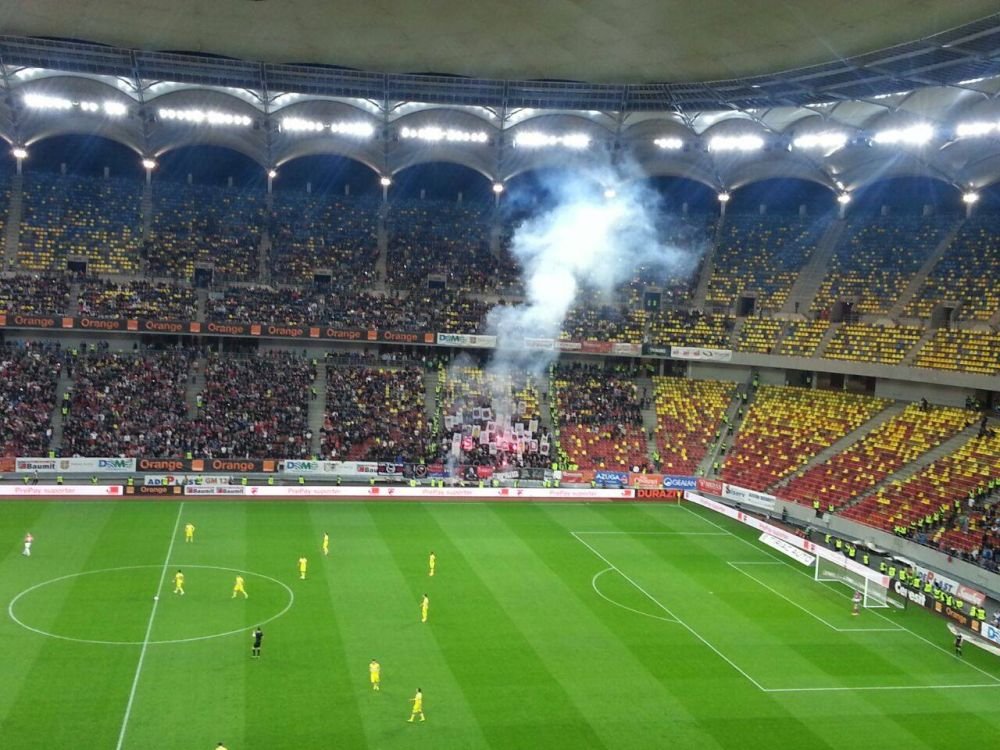 NEBUNIE! Dinamovistii pot fi SUSPENDATI dupa ce au facut la Derby! Ultrasii de la Dinamo au intarziat partida minute bune! FOTO_5
