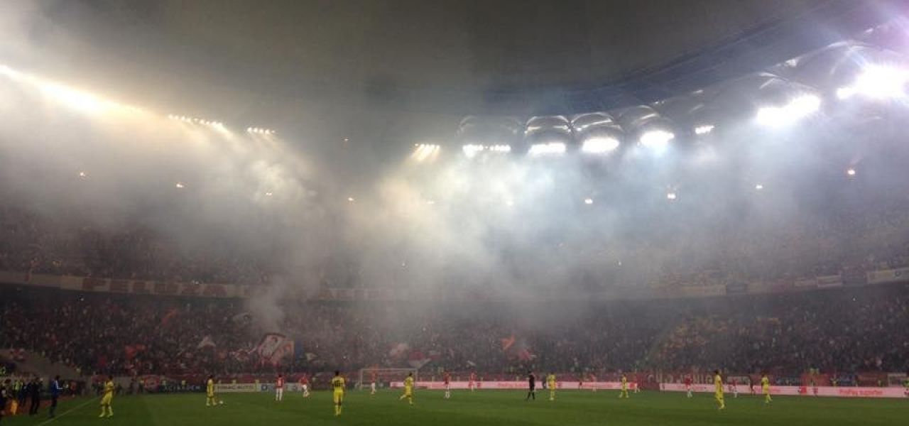 IRONIA dura a fanilor de la Dinamo!