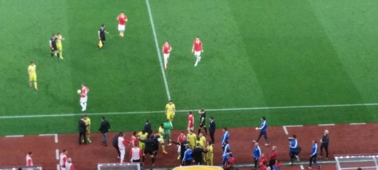 SCANDAL pe Arena Nationala! Arlauskis spune ca nu mai aude cu urechea dreapta! Apoi Balaj a trimis jucatorii la vestiare! FOTO_3