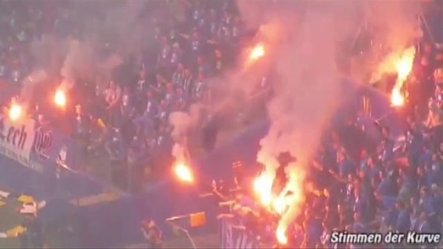 Mii de TORTE in tribune, niciuna pe teren! Lectia fabuloasa primita de fanii de la Dinamo - Steaua din Polonia. Ce au facut. VIDEO