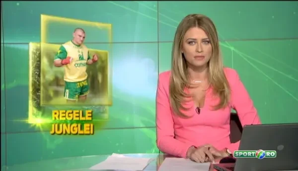 Morosanu DEVINE cel mai celebru luptator-cantaret din Romania! Cand se lanseaza "lasa-mi cucu-n pace!"! VIDEO