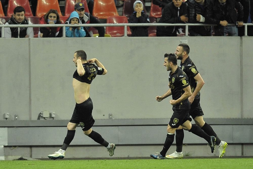 Mi-am dat seama ca vor pune probleme de acum un an Lucescu isi pune banii pe ASA in lupta cu Steaua! Care este atuul muresenilor
