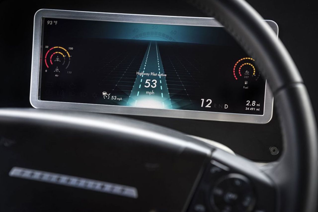 VIDEO Mercedes a lansat primul camion care se conduce SINGUR! Imagini senzationale cu noul Freightliner Inspiration_17