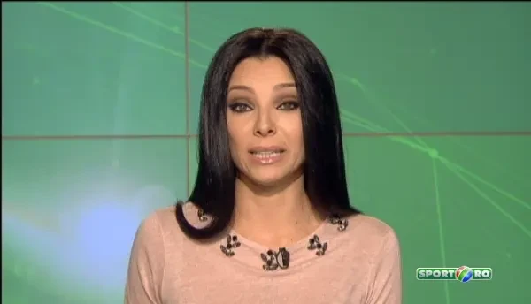 O campioana la Karate se ofera s-o ajute pe Halep in caz ca mai are probleme cu fanii agresivi! Sa vina la cursurile mele VIDEO