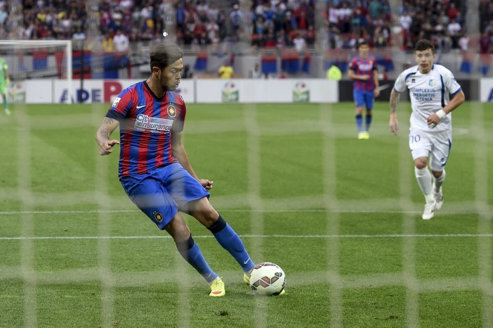 SARBATOAREA in imagini: cum s-a vazut primul trofeu al lui Galca la Steaua! Eric a oferit scene EMOTIONANTE, alaturi de fiul sau!_24