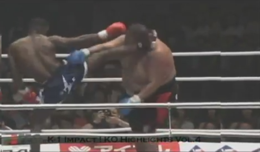 Luptatorul cu cele mai tari lovituri de picior din K-1 e in Romania! Remy Bonjasky vine sambata seara la gala Superkombat