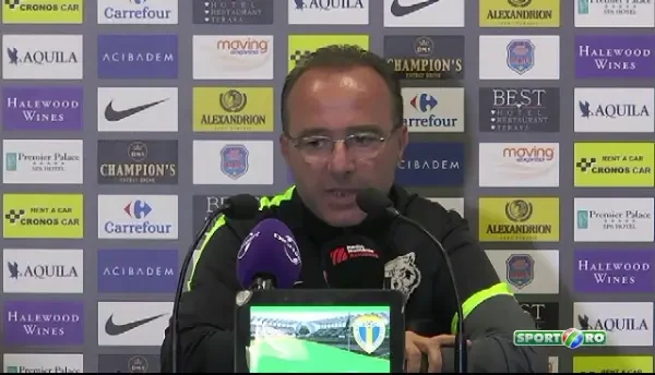 El e Sinescu si iti face ziua mai frumoasa! VIDEO: Petrolul reprezinta un organism policefalic fara suflet! Culmea, dupa ce meci a vorbit si Anghelache :)