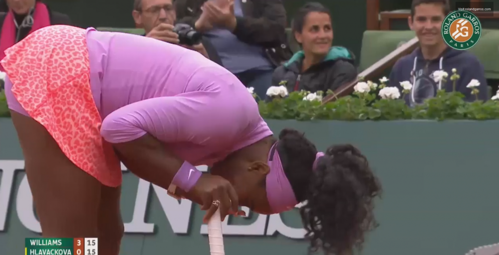 Faza Zilei la Roland Garros! Serena nu s-a putut abtine din ras! Ce a patit in timpul meciului de debut