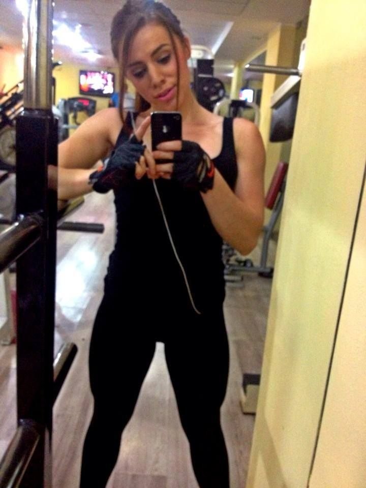 O romanca, noua senzatie in lumea FITNESS-ului, dupa ce a cucerit medalia de aur la Europene! Transformare uimitoare in doi ani: FOTO_3