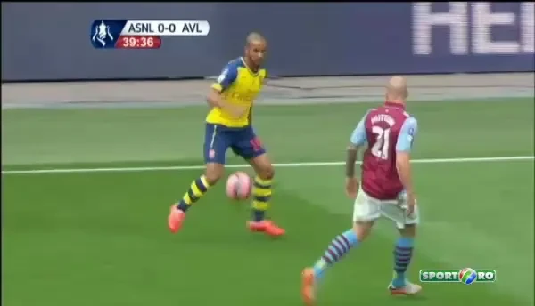 ARSENAL 1-0 ASTON VILLA. Walcott deschide scorul in finala Cupei Angliei