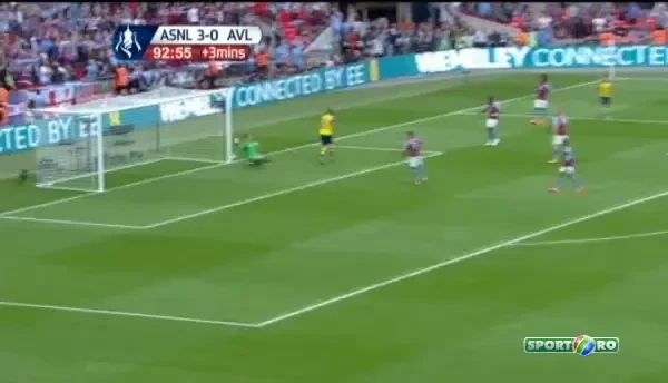 ARSENAL 4-0 ASTON VILLA. Giroud marcheaza golul 4 in ultimele secunde ale meciului