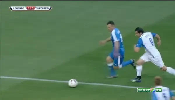 Balaci, aplaudat de National Arena dupa ce a reusit sa marcheze din penalty in meciul de legenda