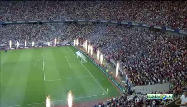 Atmosfera superba pe National Arena la imnul Romaniei in finala Cupei