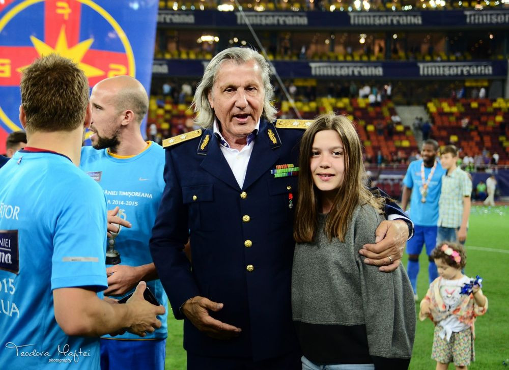 GALERIE FOTO | Imagini senzationale de la meciul care i-a adus Stelei prima TRIPLA din istorie! Cele mai tari fotografii de pe National Arena_4