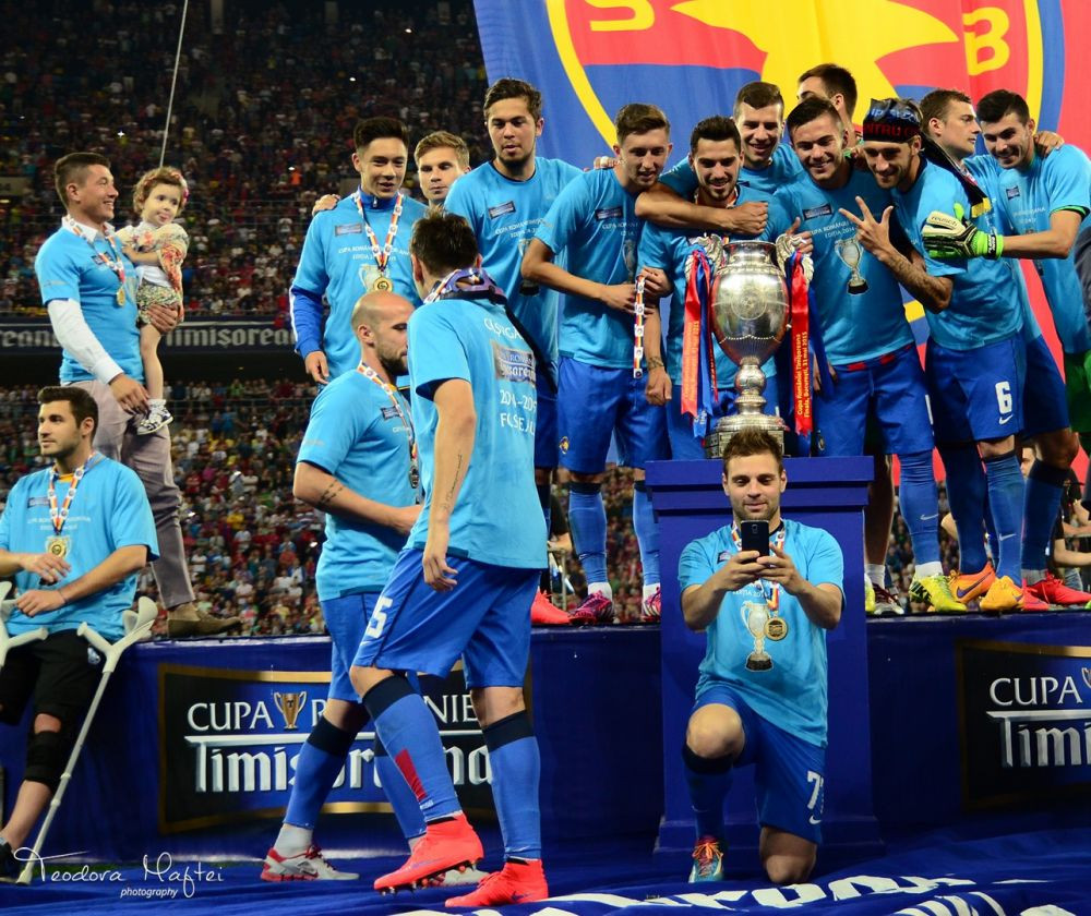 GALERIE FOTO | Imagini senzationale de la meciul care i-a adus Stelei prima TRIPLA din istorie! Cele mai tari fotografii de pe National Arena_43