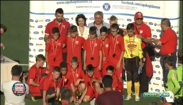 ACADEMIA HAGI castiga CUPA HAGI si merge la Mondialul din Maroc dupa ce o DISTRUGE pe Dinamo in finala cu 5-0! VIDEO cu golurile fantastice