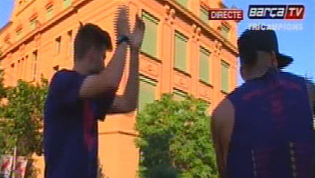 VIDEO Peste 100.000 de oameni au iesit in strada pentru Barcelona! Festivitate GRANDIOASA pentru trofeul 5 in Champions League! _2