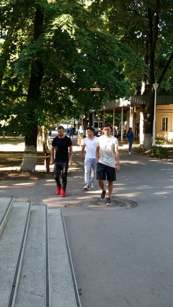 REUNITI SPRE TITLUL 27. Primele imagini cu LOTUL LUI RADOI la vizita medicala din aceasta dimineata. FOTO si VIDEO_5