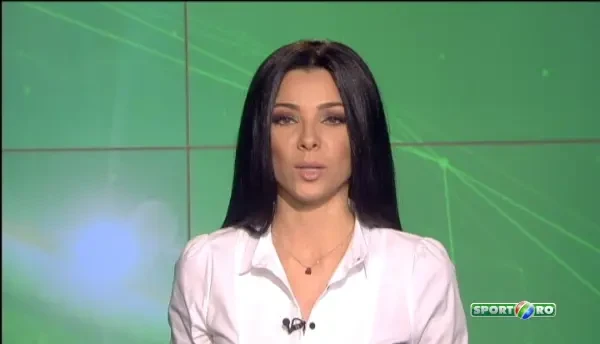 Accidentarea l-a lasat cu ochii-n soare | Marica va vedea meciul nationalei de pe plaja privata pe care si-a inaugurat-o la Mamaia: VIDEO