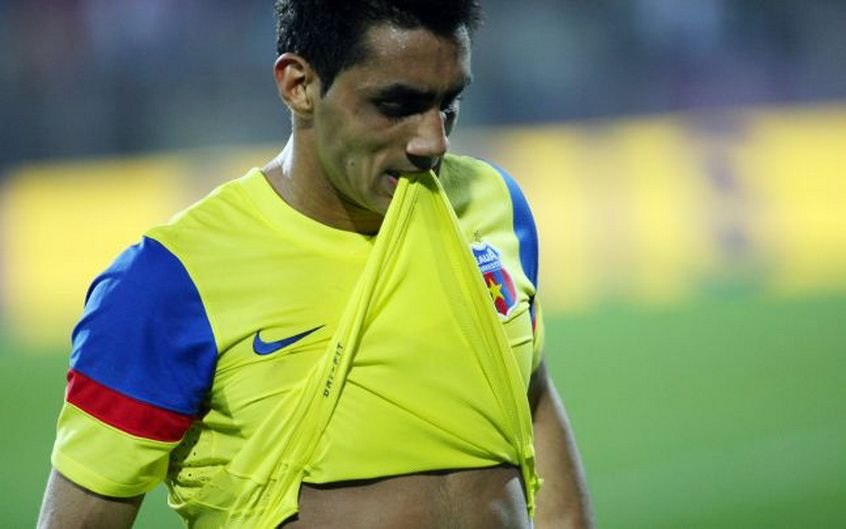 Uite Steaua, nu e Steaua. Banel neaga faptul ca a fost dorit de Radoi la Steaua: Nu m-a sunat nimeni! De ce a ales ASA-ul