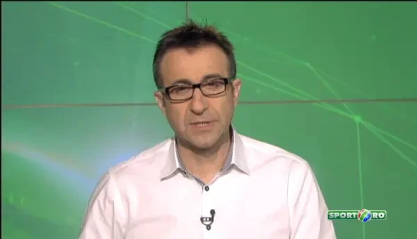 Romanii si-au gasit mascote la Belfast - cainii Vlad si Mihai :)