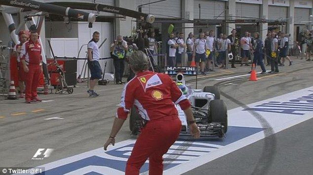 Imagini incredibile in F1. Boss-ul Ferrari, aproape de un accident ingrozitor. Massa era la volan! Ce s-a intamplat. FOTO