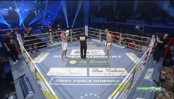 SUPERKOMBAT WORLD GRAND PRIX III | Alexandru Nedelcu il invinge la puncte pe turcul Onur Sahin
