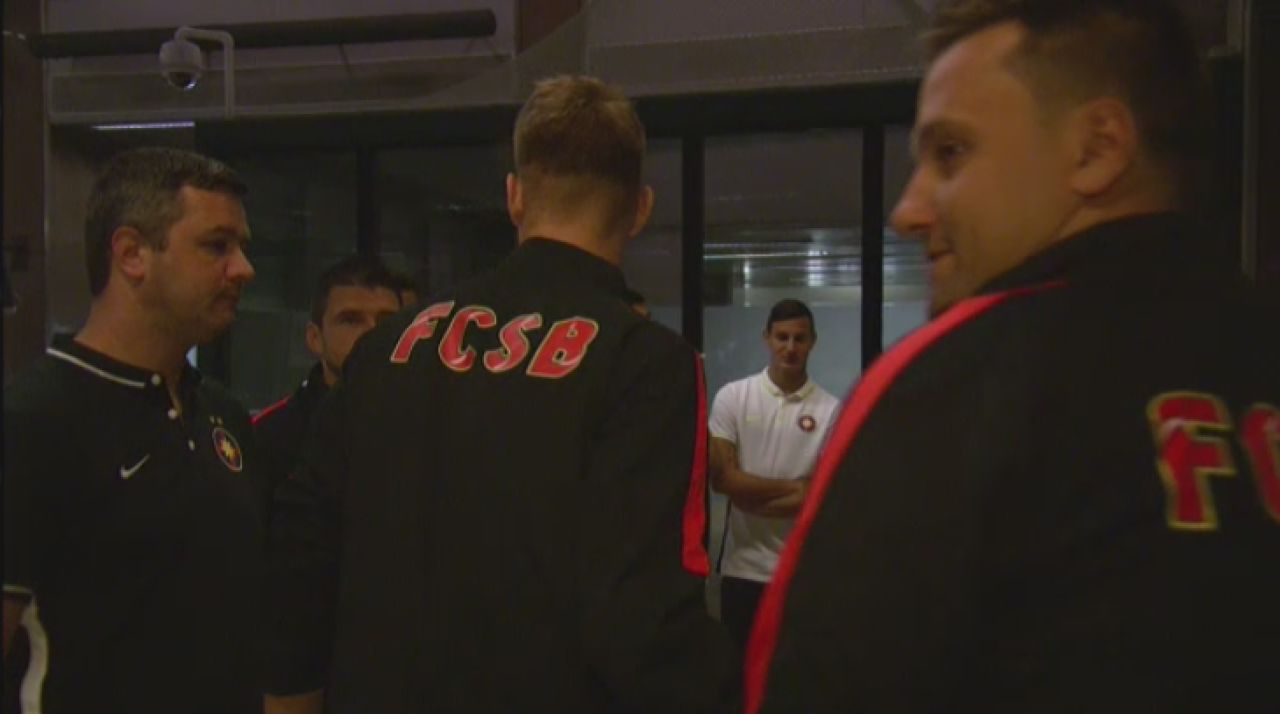 Steaua in haine noi! Jucatorii si-au facut aparitia pentru prima data in echipamentele de prezentare pentru noul sezon: FOTO_1
