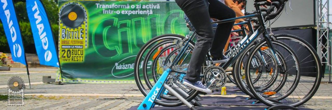 (P) Peste 1500 de biciclisti s-au alaturat primei editii a Bicycle Music Festival. FOTO_8