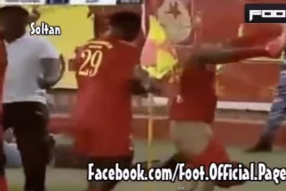 Toti au uitat ce gol a dat, acum toata planeta il stie dupa cum s-a BUCURAT! Reactia senzationala a acestui jucator dupa gol.VIDEO