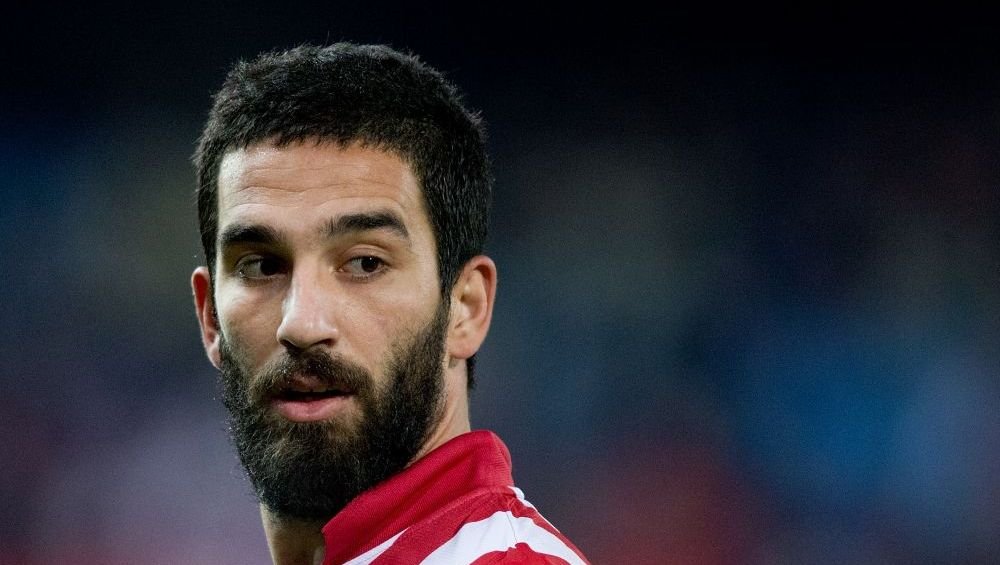 Arda Turan e al doilea transfer al Barcelonei din aceasta vara! Situatie unica: A acceptat sa nu joace pana in ianuarie