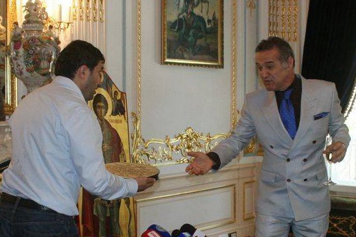 EXCLUSIV / Surpriza: Ce functie oficiala urmeaza sa ocupe Ionut Lutu la Steaua. Becali se pregateste sa faca anuntul