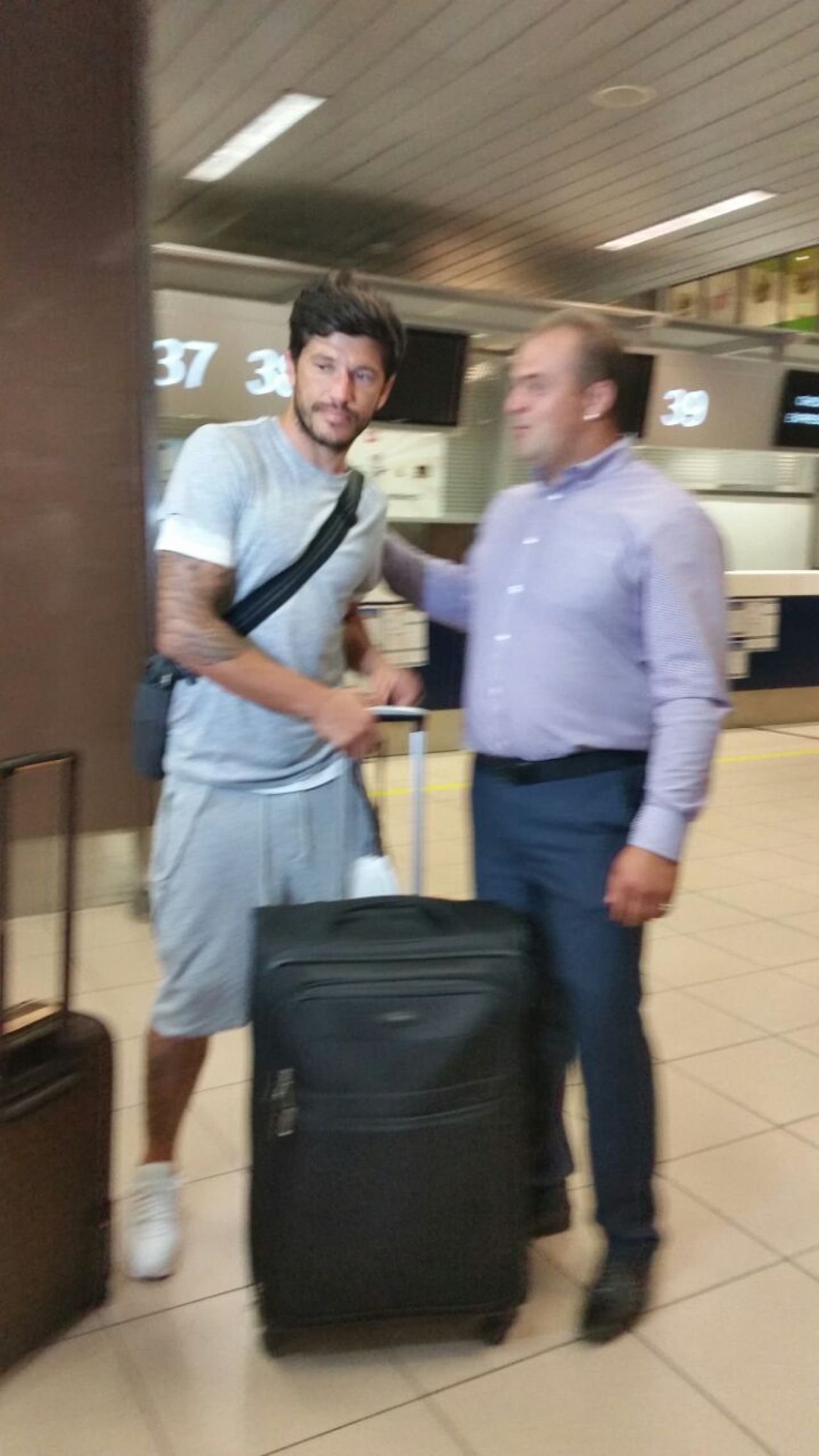 FOTO | Tanase a plecat in China, dupa 6 ani petrecuti la Steaua! Cel mai scump transfer facut de Becali lasa in urma 3 titluri si doua Cupe_3