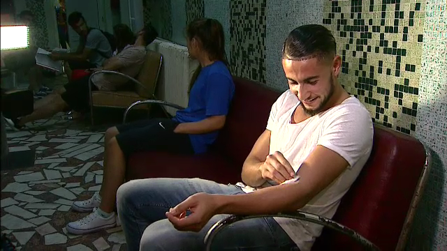 VIDEO Hamroun a facut vizita medicala si a semnat cu Steaua! Primele imagini cu cel mai nou transfer al lui Becali_3