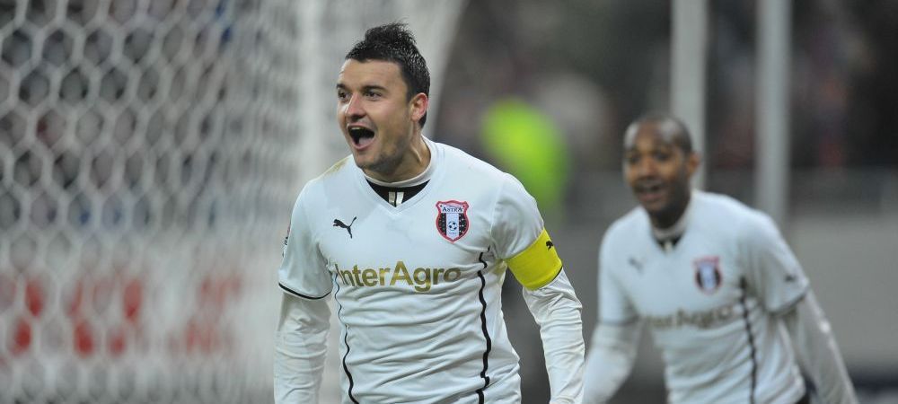 Gol EXTRATERESTRU marcat de Budescu! Faza pe care NU te mai saturi sa o vezi. Executie GENIALA din lovitura libera_4