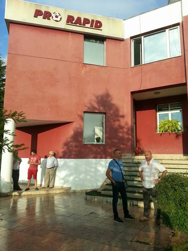 Rapid vrea antrenor de Liga I! ACUM sunt negocierile finale cu Grigoras! Ce se intampla la PRO Rapid_5