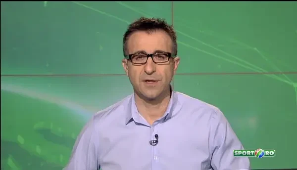 Dupa 9 ani, Kuyt s-a intors la Feyenoord cu o prezentare fantastica: a aterizat cu ELICOPTERUL pe stadion. FOTO