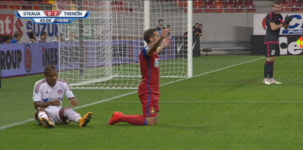 Cea mai controversata faza din prima repriza. Chipciu e trimis la pamant si cere penalty, arbitrul lasa jocul sa continue - VIDEO