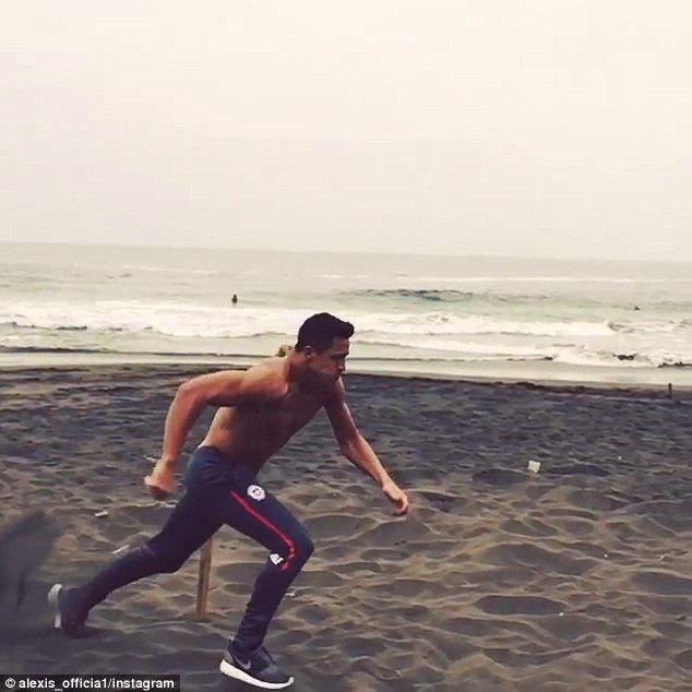 Fizicul incredibil cu care Alexis Sanchez se intoarce la Arsenal din vacanta! Imagini SPECTACULOASE_5