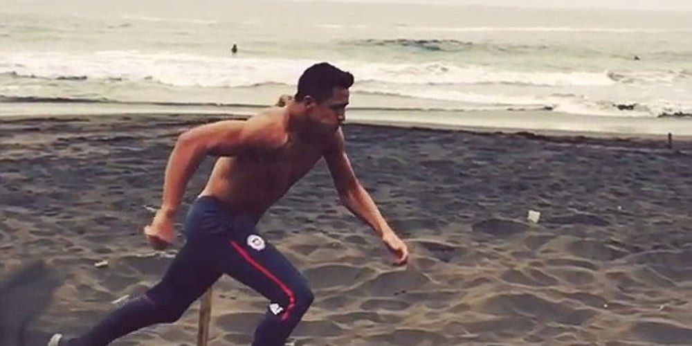 Fizicul incredibil cu care Alexis Sanchez se intoarce la Arsenal din vacanta! Imagini SPECTACULOASE_6